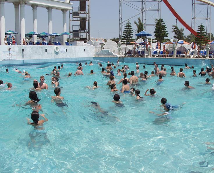 Бассейн Посейдона (Poseidon's Wave Pool)