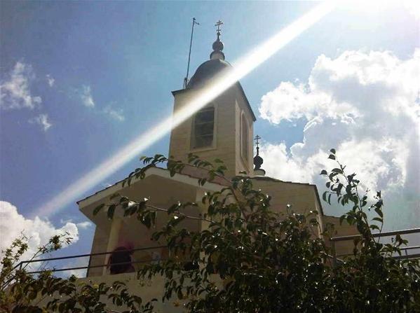 Вид на Церковь Божьей Матери Семистрельной