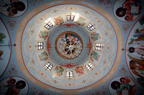 Купол храма четко снизу
