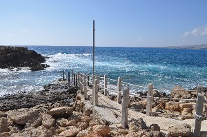 Тропинка к морю. Вилла в Пафосе