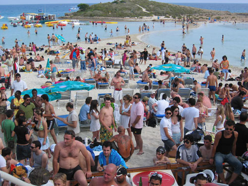 пляж Нисси бич (Nissi Beach)