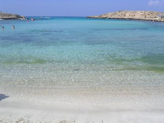 бухта Санди бэй (Sandy Bay)