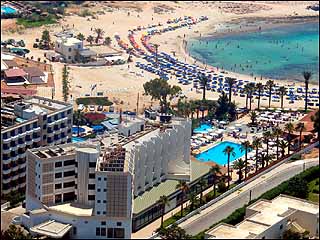 пляж Санди бэй (Sandy Bay)