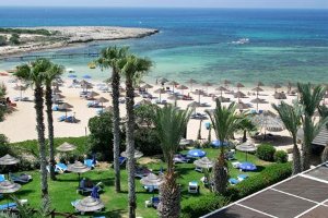 отель Dome Beach Hotel