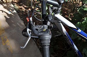 Переключатель скоростей Shimano
